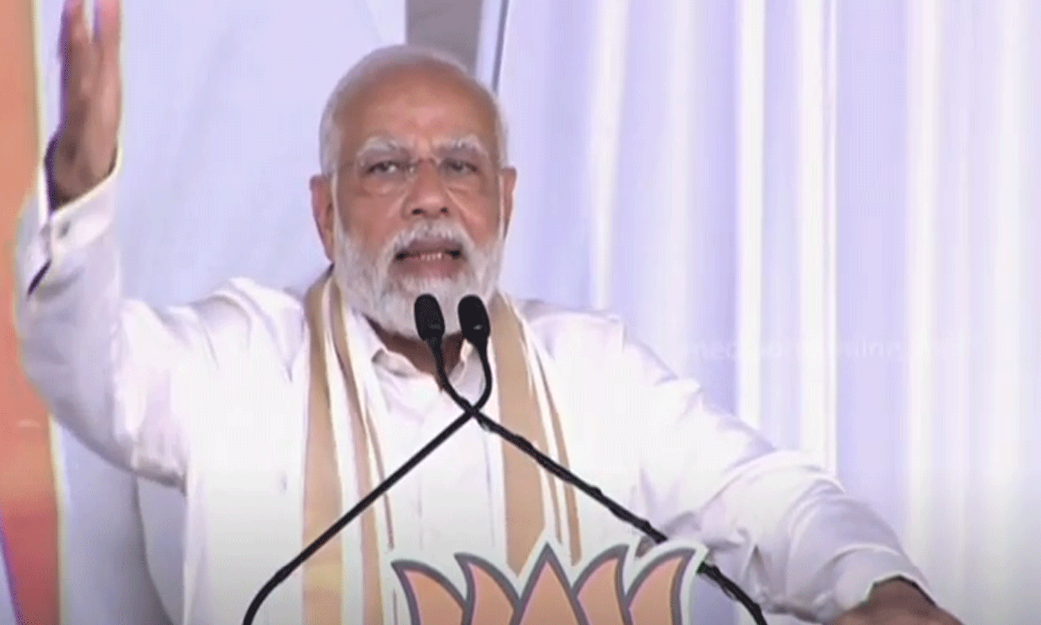 രാജ്യത്ത് ബിജെപി സർക്കാർ ഉള്ളിടത്തൊക്കെ വികസനം: പ്രധാനമന്ത്രി കൊച്ചിയിൽ രാജ്യത്ത് ബിജെപി സർക്കാർ ഉള്ളിടത്തൊക്കെ വികസനം: പ്രധാനമന്ത്രി കൊച്ചിയിൽ