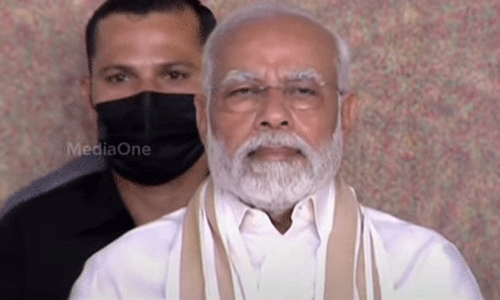 പ്രധാനമന്ത്രി നരേന്ദ്രമോദി കൊച്ചിയിലെത്തി