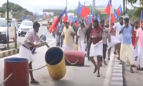 തൃശൂർ പാലിയേക്കരയിൽ ടോൾ നിരക്ക് വർധിപ്പിച്ചു: വ്യാപക പ്രതിഷേധം