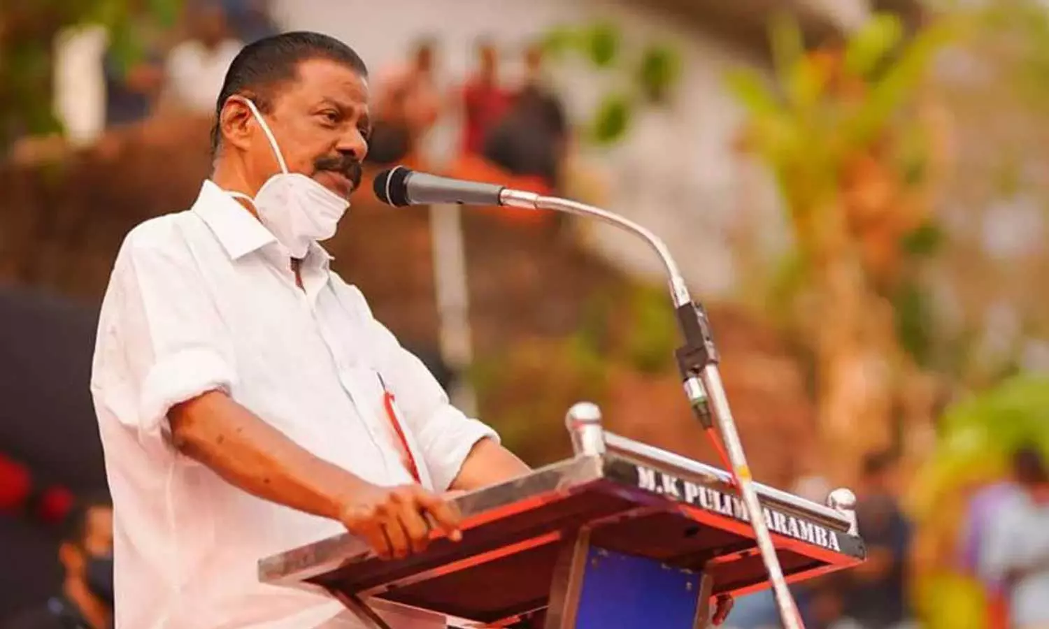 വിഴിഞ്ഞം സമരത്തിന് പിന്നിൽ മറ്റുചിലർ പ്രവർത്തിക്കുന്നു; സർക്കാർ നിലപാട് ആവർത്തിച്ച് എം.വി ഗോവിന്ദൻ വിഴിഞ്ഞം സമരത്തിന് പിന്നിൽ മറ്റുചിലർ പ്രവർത്തിക്കുന്നു; സർക്കാർ നിലപാട് ആവർത്തിച്ച് എം.വി ഗോവിന്ദൻ