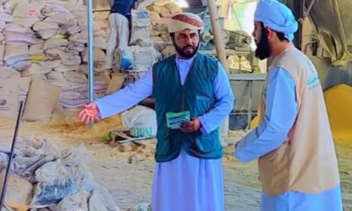 ഒമാനിൽ പരിസ്ഥിതി നിയമങ്ങൾ ലംഘിച്ച ഫാക്ടറി റെയ്ഡ് ചെയ്തു