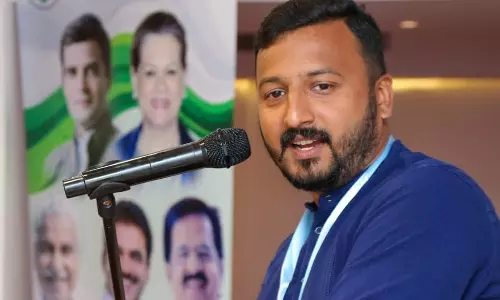 തൽക്കാലം ആ 154 കൈയിലിരിക്കട്ടെ; കലാപാഹ്വാന കേസിൽ രാഹുൽ മാങ്കൂട്ടത്തിൽ തൽക്കാലം ആ 154 കൈയിലിരിക്കട്ടെ; കലാപാഹ്വാന കേസിൽ രാഹുൽ മാങ്കൂട്ടത്തിൽ