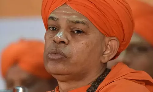 പ്രായപൂർത്തിയാകാത്ത പെൺകുട്ടികളെ പീഡിപ്പിച്ചു; മുരുഗ മഠാധിപതി അറസ്റ്റിൽ