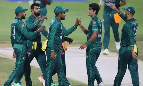 പാക് ബൗളിംഗിനു മുന്നിൽ അടിപതറി; ഹോങ്കോംഗ് 38 റൺസിന് ഓൾ ഔട്ട്