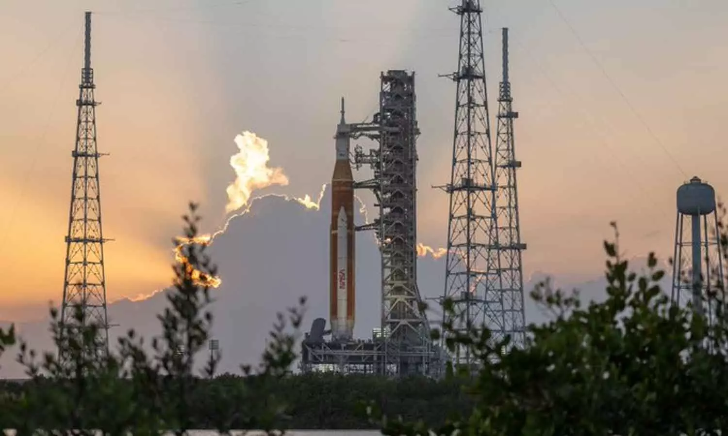 ഇന്ധനം നിറക്കുന്നതിനിടെ സാങ്കേതിക തകരാർ; ആർട്ടിമിസ് ദൗത്യം വീണ്ടും മാറ്റി