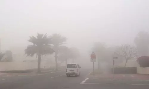 യുഎഇയിൽ കനത്ത മൂടൽ മഞ്ഞിന് സാധ്യത; ജാഗ്രതാ നിർദേശം