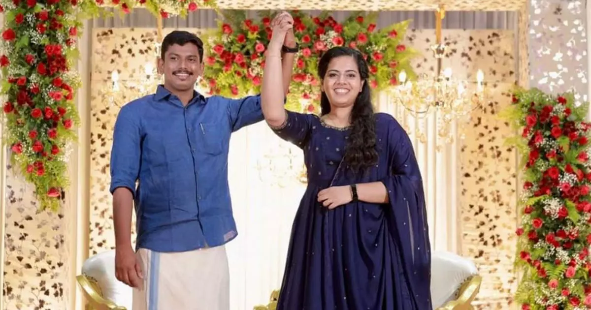 ആര്യ രാജേന്ദ്രനും സച്ചിന് ദേവും ഇന്ന് വിവാഹിതരാകും ആര്യ രാജേന്ദ്രനും സച്ചിന് ദേവും ഇന്ന് വിവാഹിതരാകും