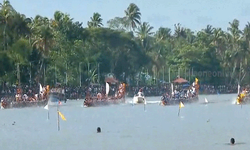 നെഹ്‌റു ട്രോഫി വള്ളംകളി: കാട്ടിൽതെക്കേതിൽ ജലരാജാവ്‌