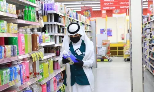 സൗദിയില് പരിശോധ തുടരുന്നു; 120 സ്ഥാപനങ്ങൾക്ക് പിഴ ചുമത്തി സൗദിയില് പരിശോധ തുടരുന്നു; 120 സ്ഥാപനങ്ങൾക്ക് പിഴ ചുമത്തി