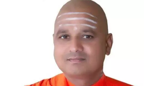 മുരുഗ മഠാധിപതിയുടെ അറസ്റ്റിനു പിന്നാലെ ലിംഗായത്ത് മഠത്തിലെ പൂജാരി മരിച്ച നിലയിൽ