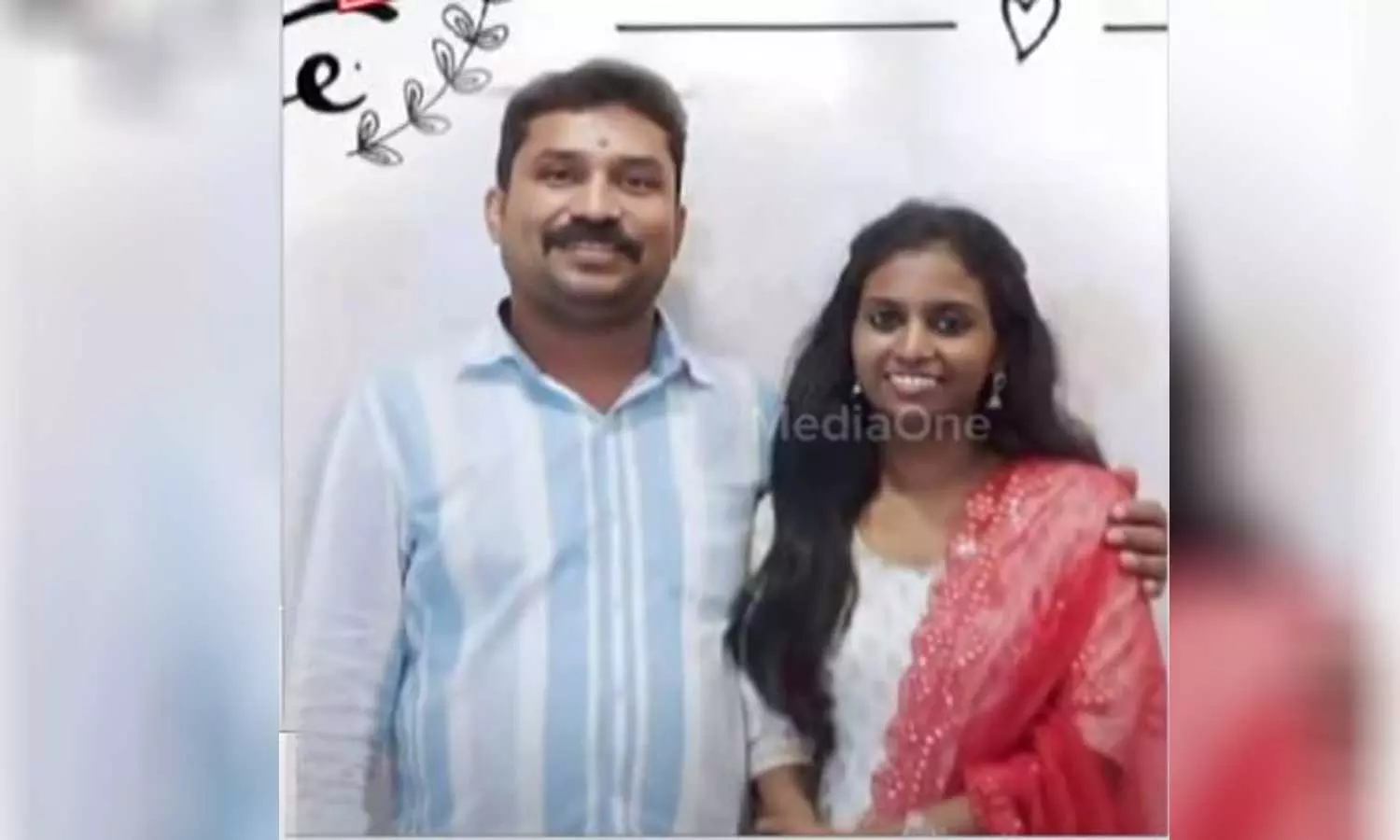 വർക്കലയിൽ നവവധുവിനെ ഭർത്താവ് തലയ്ക്കടിച്ച് കൊലപ്പെടുത്തി വർക്കലയിൽ നവവധുവിനെ ഭർത്താവ് തലയ്ക്കടിച്ച് കൊലപ്പെടുത്തി