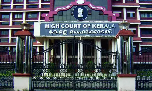 നടിയെ അക്രമിച്ച കേസിൽ ഇന്ന് പ്രത്യേക സിറ്റിങ്; അടച്ചിട്ട മുറിയിൽ രഹസ്യവാദം നടക്കും