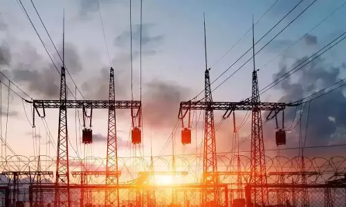 ഒമാനിൽ വൈദ്യുതി ബന്ധം പൂർണമായി പുനഃസ്ഥാപിച്ചു ഒമാനിൽ വൈദ്യുതി ബന്ധം പൂർണമായി പുനഃസ്ഥാപിച്ചു