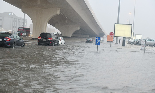 കുവൈത്തിൽ മഴക്കാലത്തെ നേരിടുന്നതിനുള്ള   തയ്യാറെടുപ്പുകൾ ഉപപ്രധാനമന്ത്രി വിലയിരുത്തി