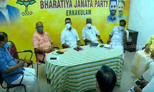 കേരളത്തിൽ സ്വാധീനമുണ്ടാക്കാൻ ബിജെപിക്ക് കഴിയുന്നില്ല: ദേശീയ നേതൃത്വത്തിന് കേന്ദ്ര മന്ത്രിമാരുടെ റിപ്പോർട്ട് കേരളത്തിൽ സ്വാധീനമുണ്ടാക്കാൻ ബിജെപിക്ക് കഴിയുന്നില്ല: ദേശീയ നേതൃത്വത്തിന് കേന്ദ്ര മന്ത്രിമാരുടെ റിപ്പോർട്ട്