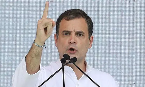 ദേശീയ പതാക അവരുടെ തറവാട്ടു സ്വത്താണെന്നാണ് വിചാരം; ആർ.എസ്.എസ്സിനും ബി.ജെ.പിക്കുമെതിരെ രാഹുൽ