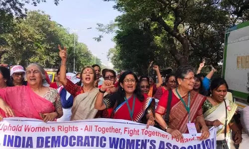 ഭർതൃ ബലാത്സംഗം ക്രിമിനൽ കുറ്റമാക്കണം; സുപ്രിംകോടതിയെ സമീപിച്ച് ജനാധിപത്യ മഹിള അസോസിയേഷൻ