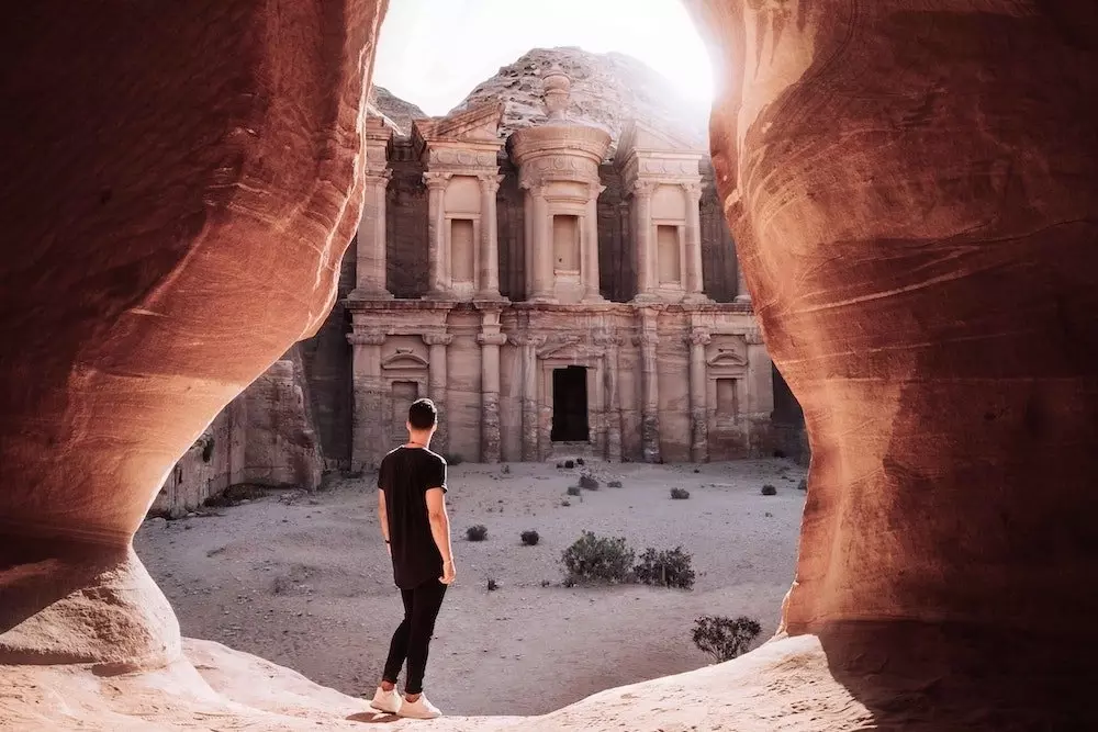 ഹയ്യാ കാർഡുള്ളവർക്ക് വിസയില്ലാതെ ജോർദാനിലും   പോകാം; മൾട്ടിപ്പിൾ എൻട്രി വിസ പ്രഖ്യാപിച്ചു