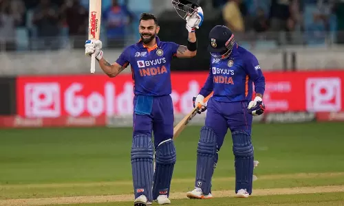 ദി റിയൽ കംബാക്ക്! മൂന്നു വർഷത്തെ കാത്തിരിപ്പിനൊടുവിൽ കോഹ്ലിക്ക് സെഞ്ച്വറി!