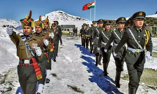 ഇന്ത്യ- ചൈന സൈനിക പിന്മാറ്റം തിങ്കളാഴ്ചയ്ക്കകം പൂർത്തിയാകും