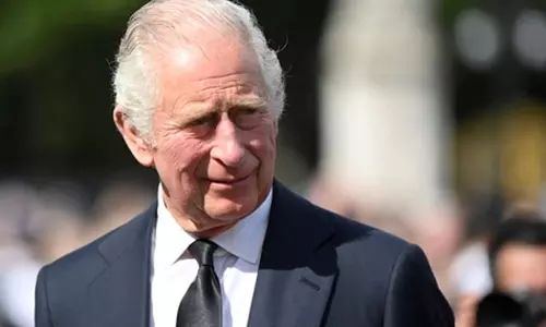 ചാള്‍സ് മൂന്നാമന്‍ ബ്രിട്ടന്‍റെ രാജാവായി അധികാരമേറ്റു