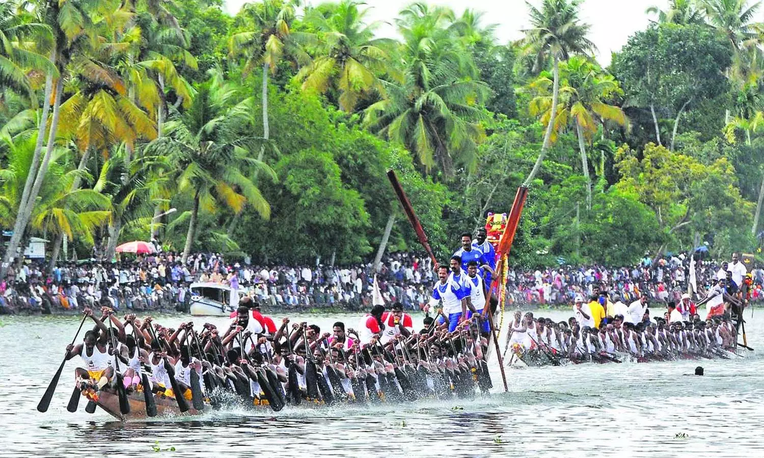 ആറന്മുള ഉത്രട്ടാതി ജലോത്സവം; വർണാഭമായ ചടങ്ങുകൾ ഒഴിവാക്കി ആറന്മുള ഉത്രട്ടാതി ജലോത്സവം; വർണാഭമായ ചടങ്ങുകൾ ഒഴിവാക്കി