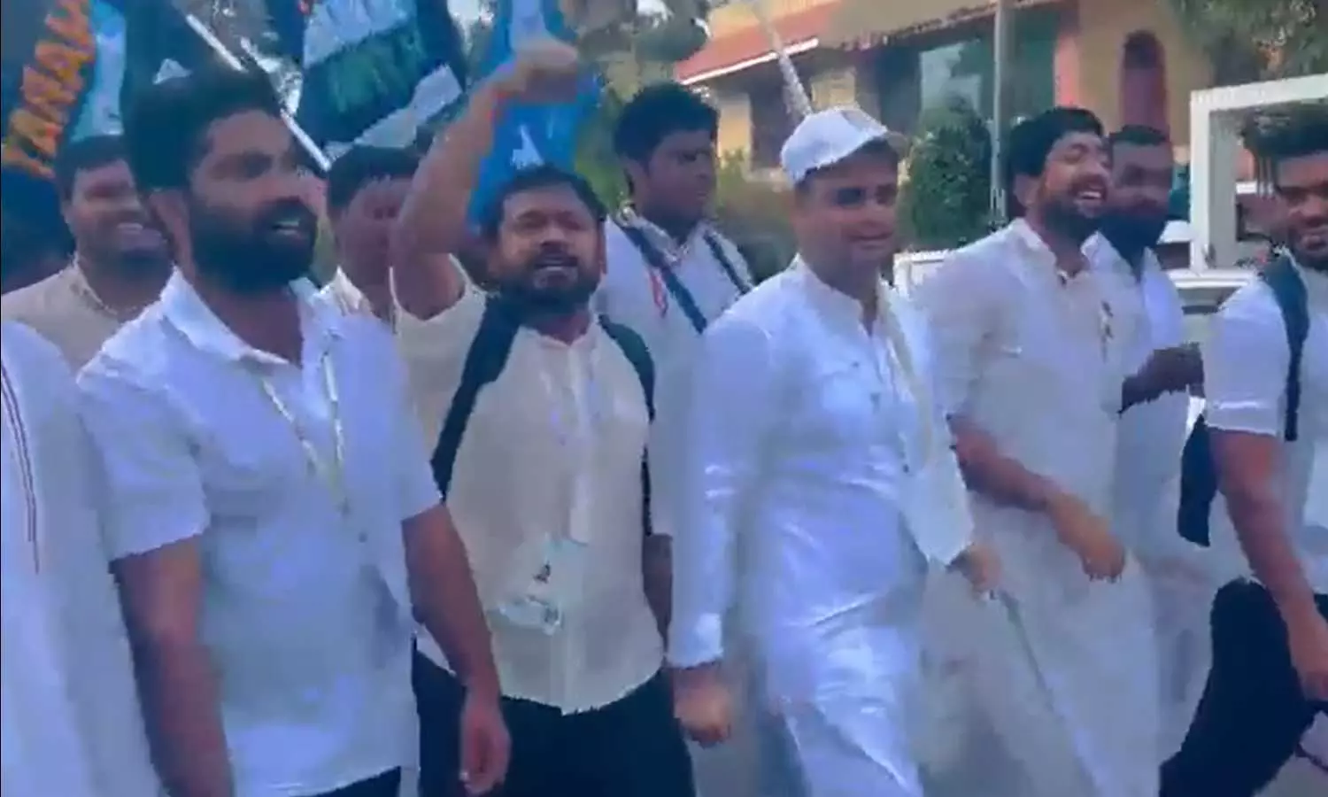 മോദി സർക്കാർ തുലയട്ടെ.. ജനാധിപത്യം പുലരട്ടെ; ഭാരത് ജോഡോ യാത്രയിൽ മലയാളത്തിൽ മുദ്രാവാക്യം വിളിച്ച് കനയ്യകുമാർ