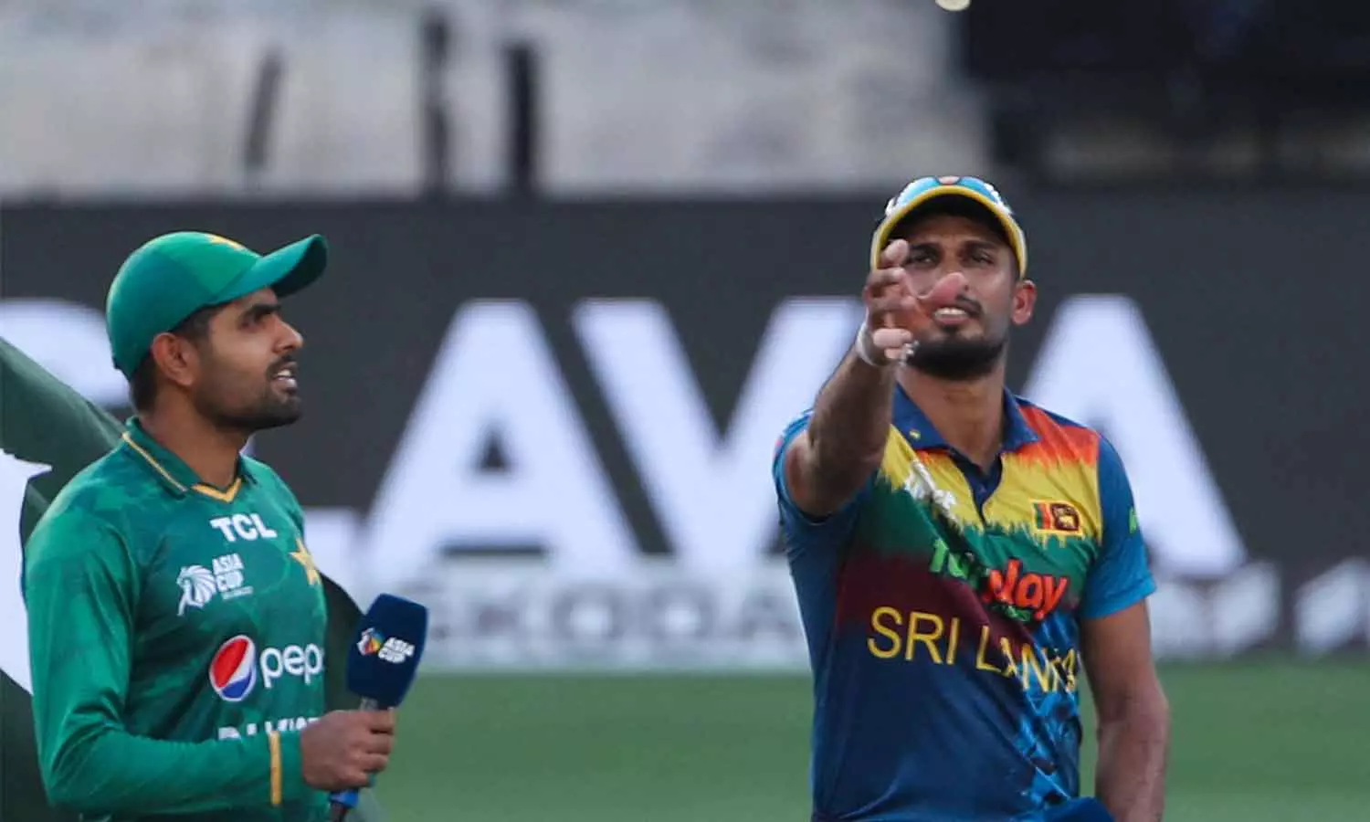 ഏഷ്യാകപ്പ് ഫൈനൽ: ടോസ് ഭാഗ്യം പാകിസ്താന്, ശ്രീലങ്കയെ ബാറ്റിങിന് വിട്ടു