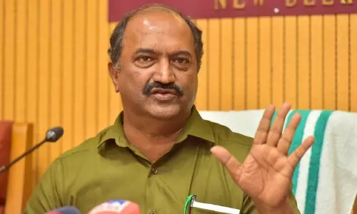 സംസ്ഥാനത്ത് സാമ്പത്തിക പ്രതിസന്ധിയുണ്ട്; സമ്മതിച്ച് ധനമന്ത്രി