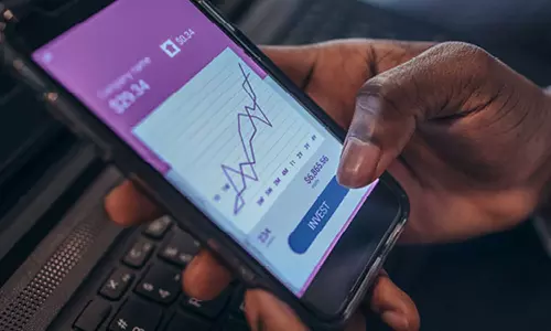 നിരോധിത പട്ടികയില് ഐ.പി.എൽ സ്പോൺസർമാരും! ഓൺലൈൻ ട്രേഡിങ് തട്ടിപ്പിനെ കരുതിയിരിക്കുക നിരോധിത പട്ടികയില് ഐ.പി.എൽ സ്പോൺസർമാരും! ഓൺലൈൻ ട്രേഡിങ് തട്ടിപ്പിനെ കരുതിയിരിക്കുക