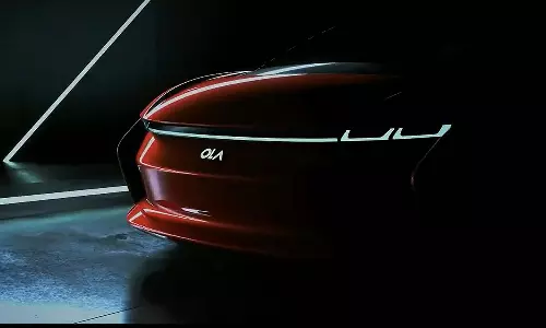 സ്‌കൂട്ടർ വിപണി പിടിച്ചു, ഇനി ഇലക്ട്രിക് കാർ; ടീസർ പുറത്തിറക്കി ഒല