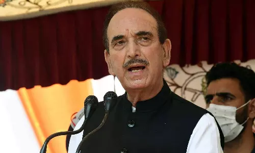 ജമ്മു കശ്മീരിന്റെ പ്രത്യേക പദവി പുനഃസ്ഥാപിക്കാനാവില്ല; നിലപാട് മാറ്റി ഗുലാം നബി ആസാദ്