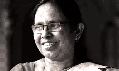 അവാർഡുമില്ല ആ വാർഡുമില്ല