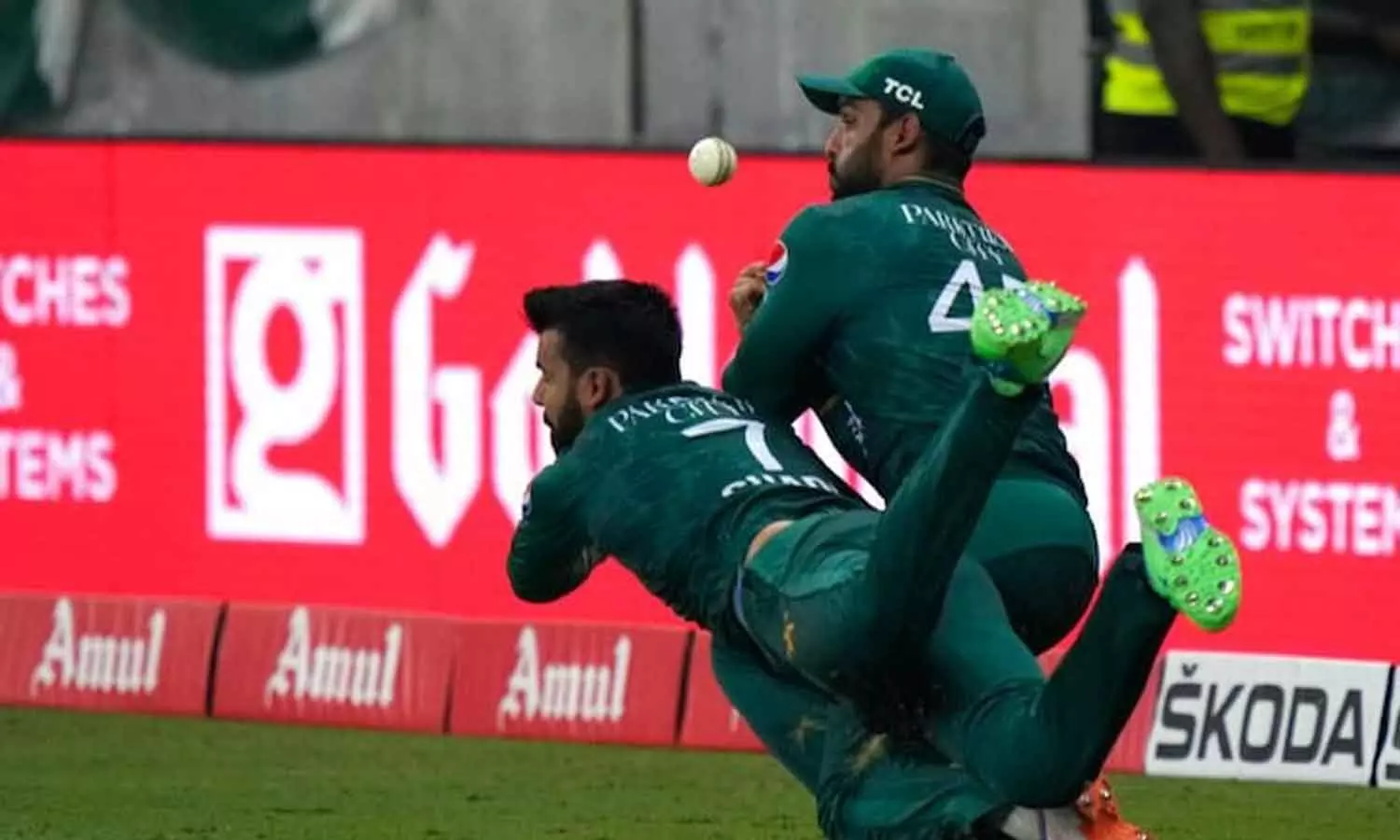 ഞാനാണ് തോൽപിച്ചത്: ഉത്തരവാദിത്തം ഏറ്റെടുത്ത് ഷദബ് ഖാൻ