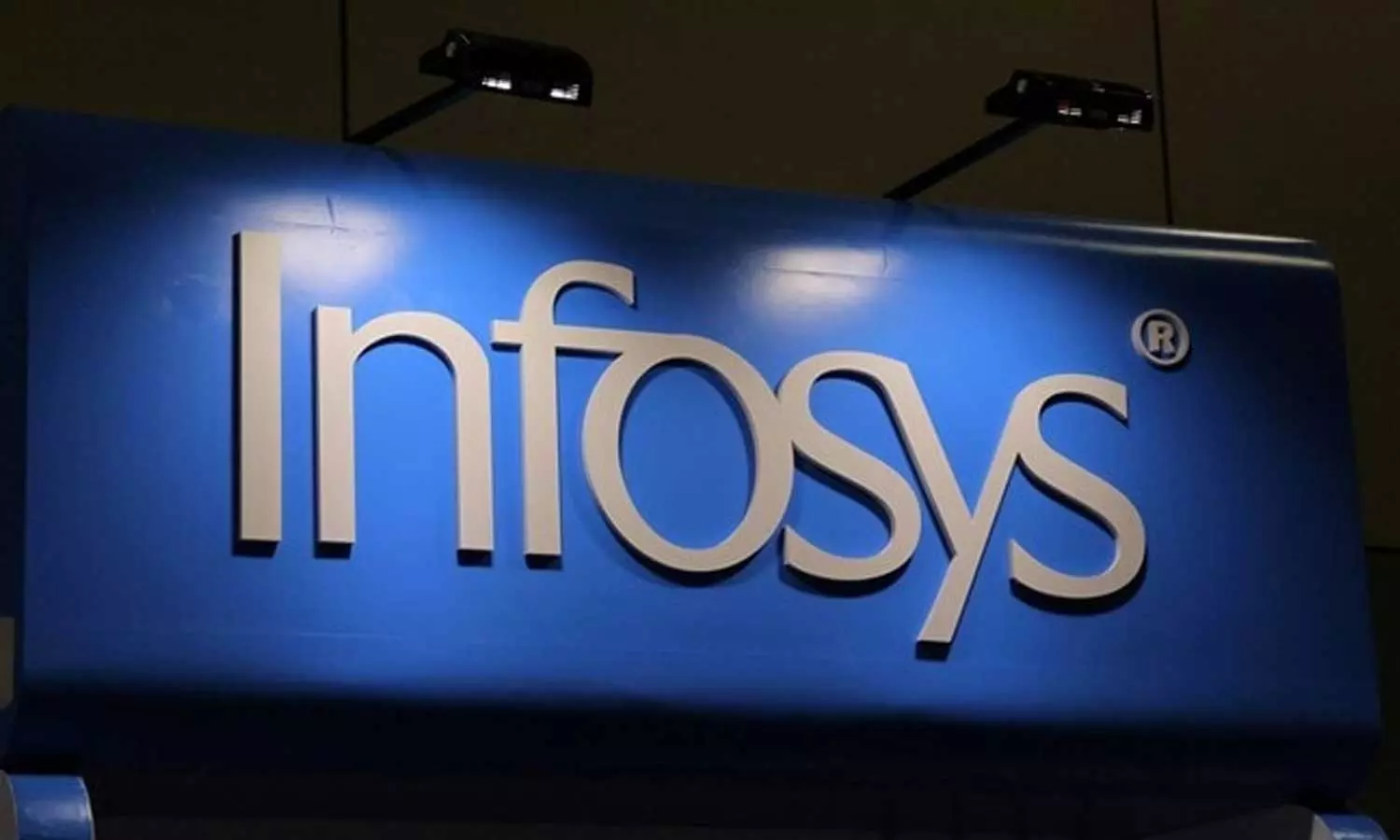 ജീവനക്കാർ മറ്റു ജോലികളിലേർപ്പെട്ടാൽ പിരിച്ചുവിടൽ അടക്കം കർശന നടപടി; മുന്നറിയിപ്പുമായി ഇൻഫോസിസ്