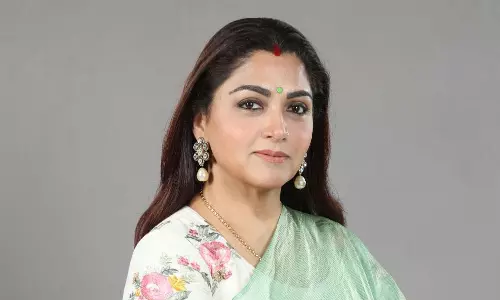 ഞാൻ ഇപ്പോഴും മുസ്ലിമാണ്, ഭർത്താവ് മതം മാറാൻ ആവശ്യപ്പെട്ടിട്ടില്ല; നടി ഖുഷ്ബു ഞാൻ ഇപ്പോഴും മുസ്ലിമാണ്, ഭർത്താവ് മതം മാറാൻ ആവശ്യപ്പെട്ടിട്ടില്ല; നടി ഖുഷ്ബു