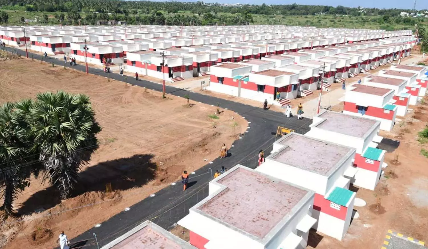 വീടെന്ന സ്വപ്‌നം; 30 വർഷത്തിന് ശേഷം ശ്രീലങ്കൻ തമിഴർക്ക് കോൺക്രീറ്റ് വീടുകൾ