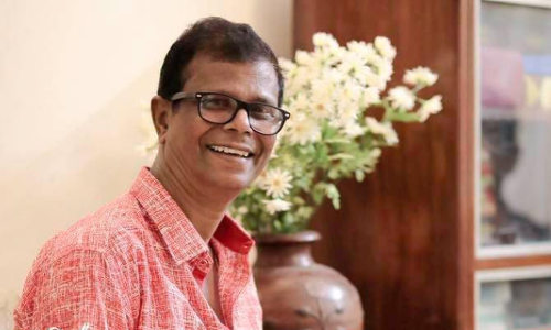 മമ്മൂട്ടിയെയും മോഹന്‍ലാലിനെയും അനുകരിക്കാറുണ്ട്, എന്‍റെ കോലം ഇതായതുകൊണ്ട് അതാര്‍ക്കും മനസിലാവാറില്ലെന്നു മാത്രം; മനസ് തുറന്ന് ഇന്ദ്രന്‍സ്