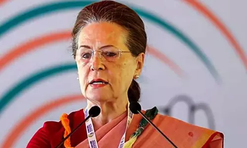 കോൺഗ്രസ് അധ്യക്ഷയായി വീണ്ടും സോണിയാഗാന്ധി എത്തുമോ? ചർച്ചയായി പാർട്ടിയുടെ പുതിയ നീക്കങ്ങൾ