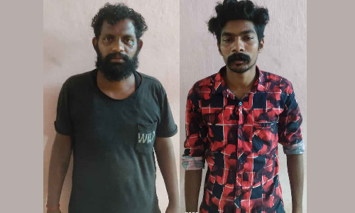 യുവാവിനെ ആക്രമിച്ച് ബീഫ് ഫ്രൈ തട്ടിയെടുത്ത കേസിൽ രണ്ടുപേർ പിടിയിൽ യുവാവിനെ ആക്രമിച്ച് ബീഫ് ഫ്രൈ തട്ടിയെടുത്ത കേസിൽ രണ്ടുപേർ പിടിയിൽ