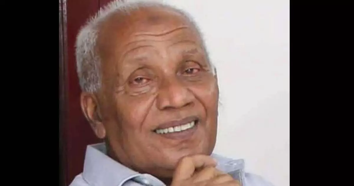 നീലിക്കണ്ടി പക്കർ ഹാജി നിര്യാതനായി