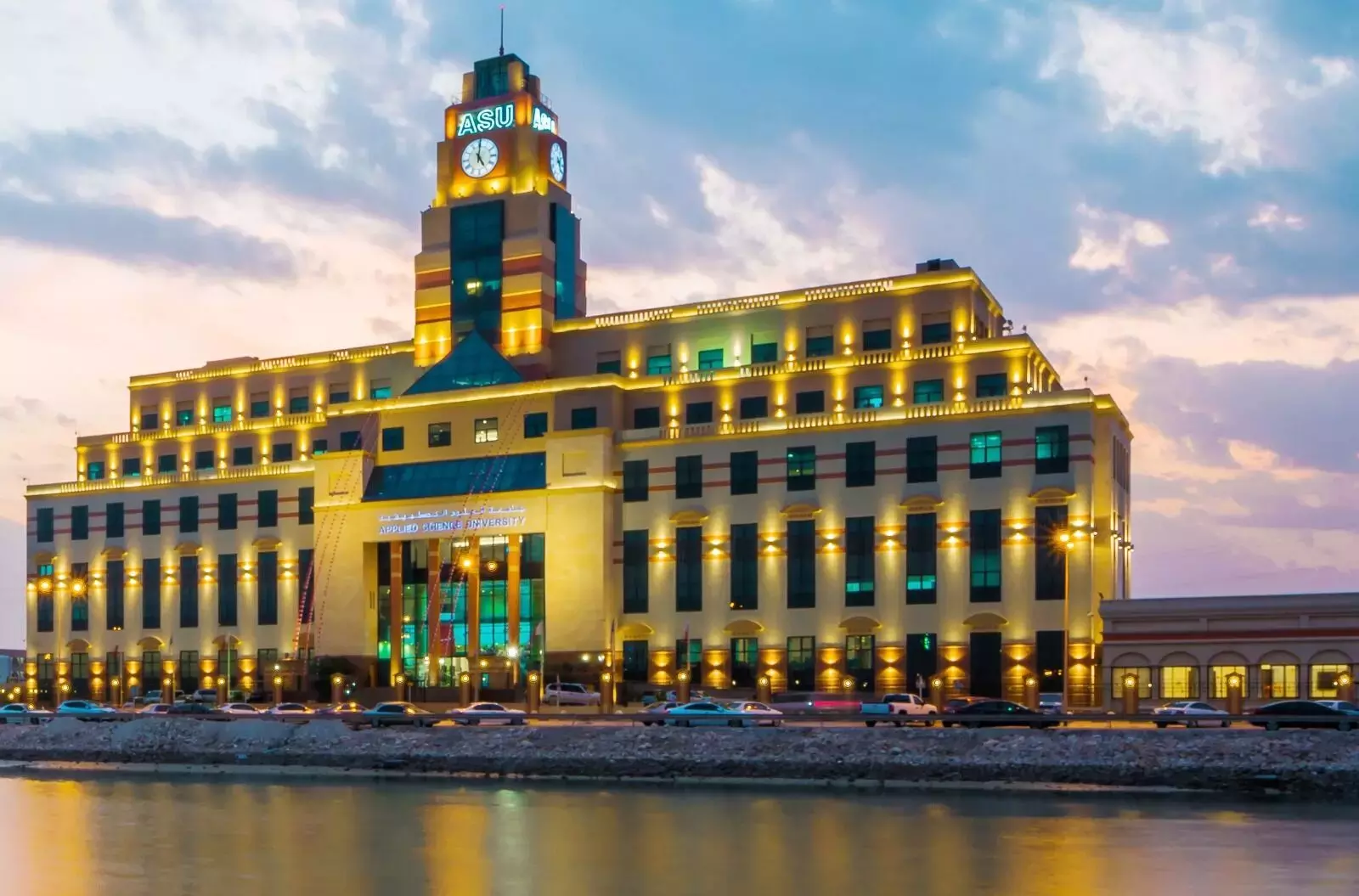 Opportunities to earn British degree in Bahrain at Applied Science University