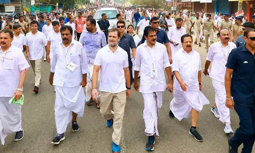 കേരളത്തിലെ റോഡുകളിലൂടെ യാത്ര ദുഷ്‌കരം: വിമർശിച്ച് രാഹുൽ ഗാന്ധി