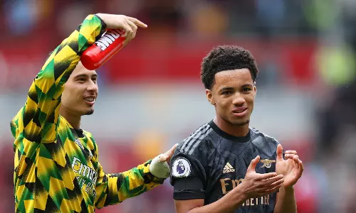 ഇംഗ്ലീഷ് പ്രീമിയര് ലീഗിലെ പ്രായം കുറഞ്ഞ താരമായി ഈഥന് യനേരി ഇംഗ്ലീഷ് പ്രീമിയര് ലീഗിലെ പ്രായം കുറഞ്ഞ താരമായി ഈഥന് യനേരി