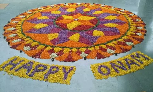 ലുലു പൊന്നോണം ഈമാസം 25 ന്; നടൻ മനോജ് കെ ജയൻ ഉൾപ്പെടെ അതിഥികൾ