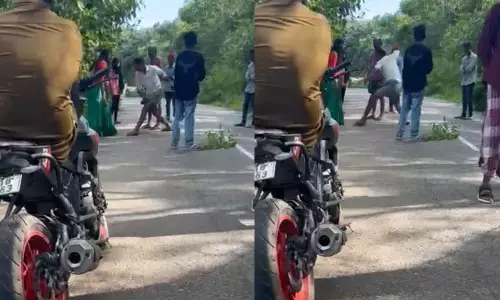 തിരുവനന്തപുരത്ത് സ്കൂൾ കുട്ടികൾക്ക് നേരെ സദാചാര ആക്രമണമെന്ന് പരാതി