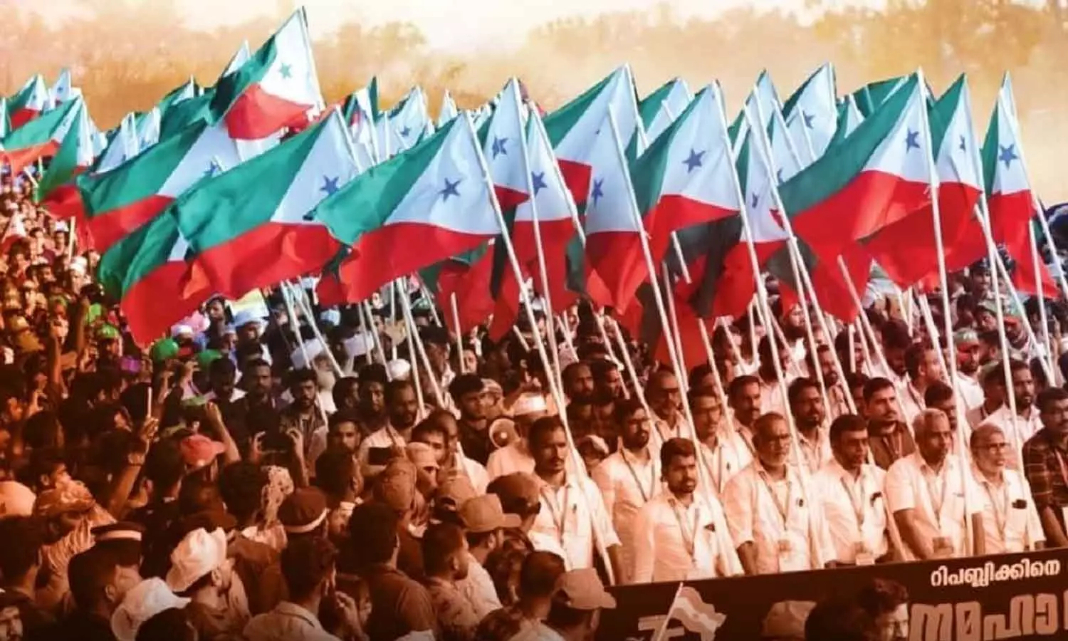 പോപുലർ ഫ്രണ്ട് വേട്ട: ഭരണകൂട വിമർശനങ്ങൾ അടിച്ചമർത്താനുള്ള നീക്കത്തെ ചെറുക്കണം: സാംസ്കാരിക പ്രവർത്തകർ പോപുലർ ഫ്രണ്ട് വേട്ട: ഭരണകൂട വിമർശനങ്ങൾ അടിച്ചമർത്താനുള്ള നീക്കത്തെ ചെറുക്കണം: സാംസ്കാരിക പ്രവർത്തകർ