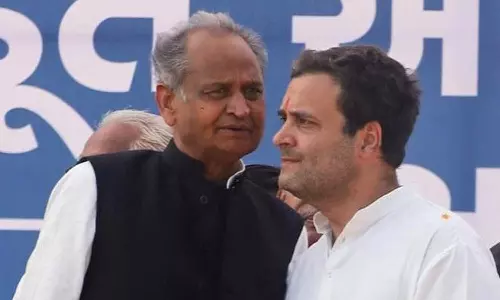 കോൺഗ്രസ് അധ്യക്ഷ തെരഞ്ഞെടുപ്പ് നിർണായ ചർച്ചകൾ ഇന്ന് കൊച്ചിയിൽ; അശോക്  ഗെഹ്ലോ‍ട്ടും സച്ചിൻ പൈലറ്റും രാഹുലിനെ കാണും