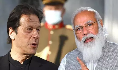 അഴിമതി; മോദിയെ പ്രശംസിച്ച് ഇമ്രാൻ ഖാൻ, നവാസ് ഷെരീഫിന് വിമർശനം