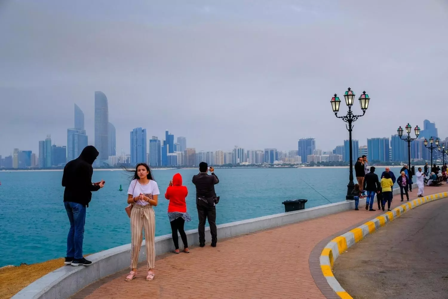 വേനൽക്കാലം ഇന്നവസാനിക്കും, തണുത്ത കാലാവസ്ഥ പ്രതീക്ഷിച്ച് യു.എ.ഇ നിവാസികൾ വേനൽക്കാലം ഇന്നവസാനിക്കും, തണുത്ത കാലാവസ്ഥ പ്രതീക്ഷിച്ച് യു.എ.ഇ നിവാസികൾ